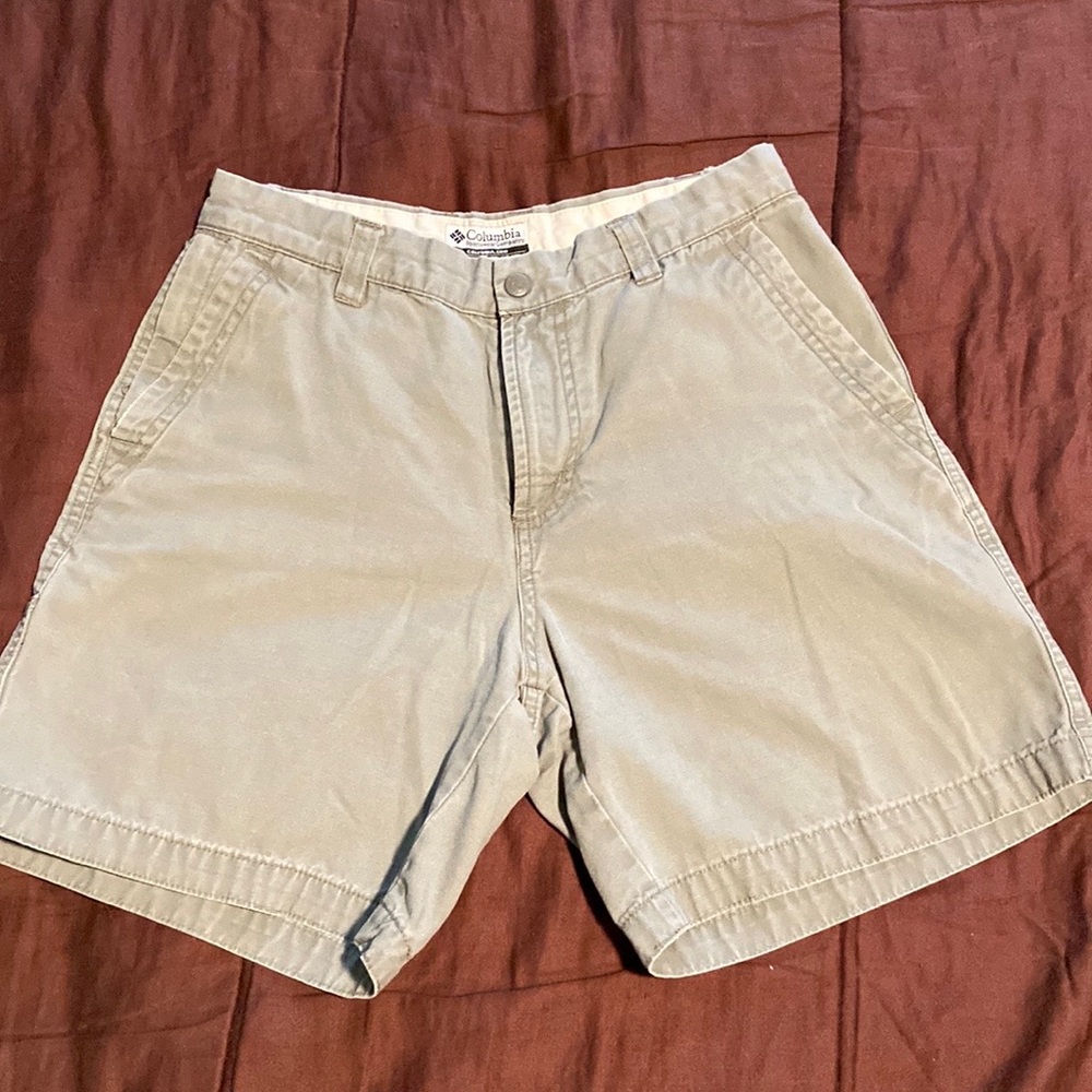 Green Colored Shorts by Columbia Brand. GUC!